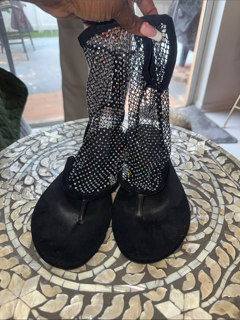 Source Unknown Black Mesh Rhinestone Thong Sandals